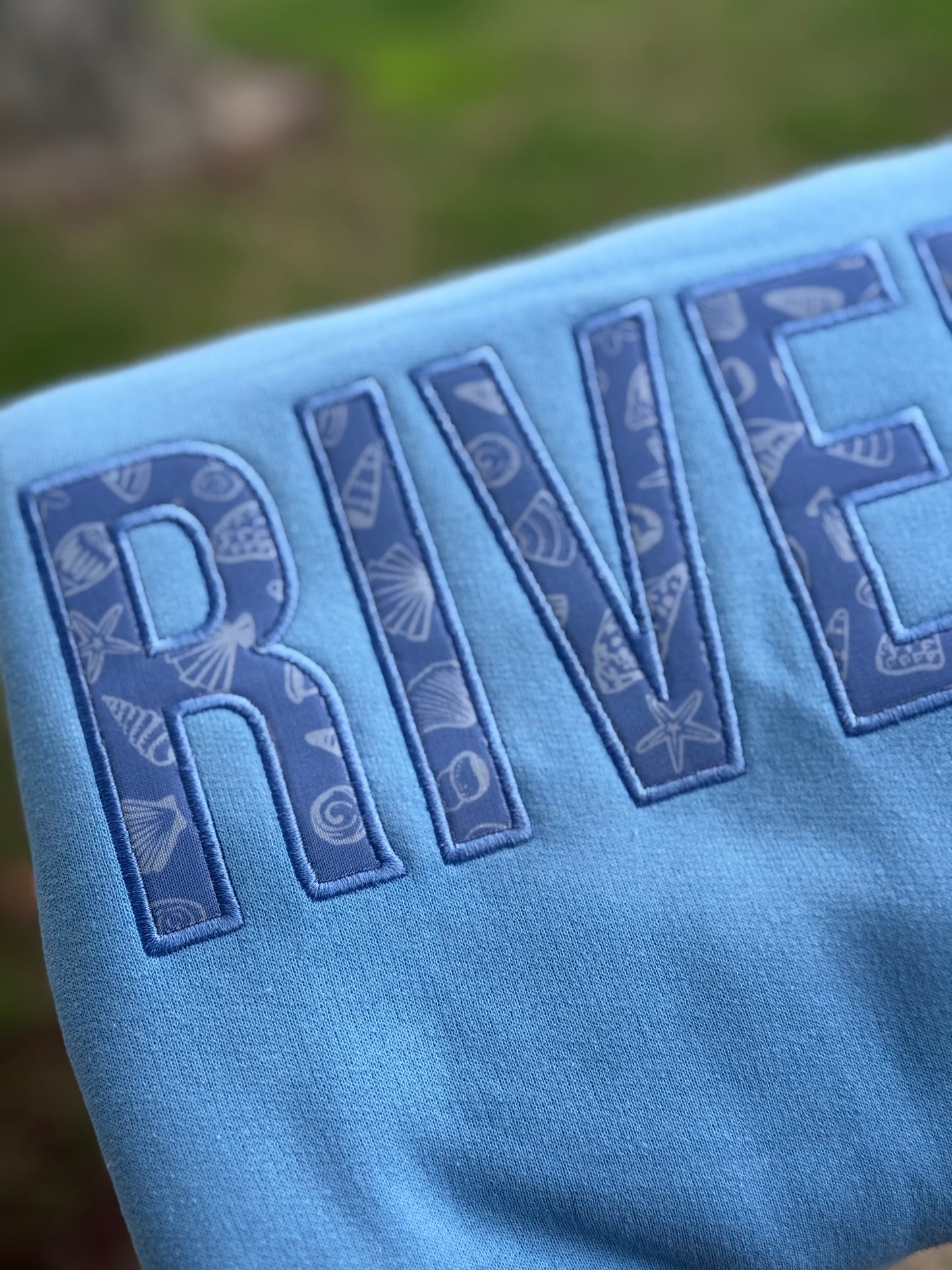 RIVER Blue Crewneck