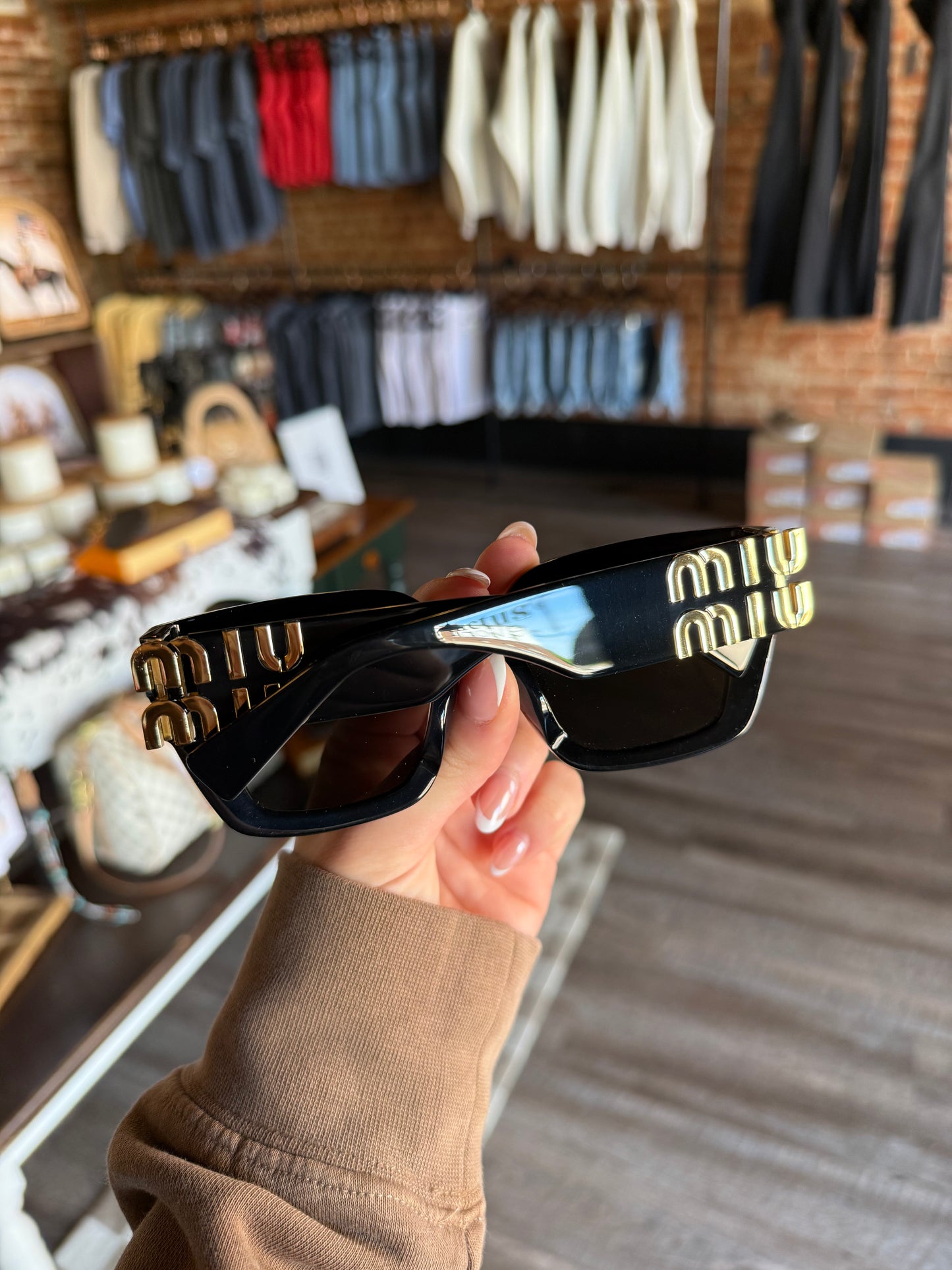 Luxury Sunnies
