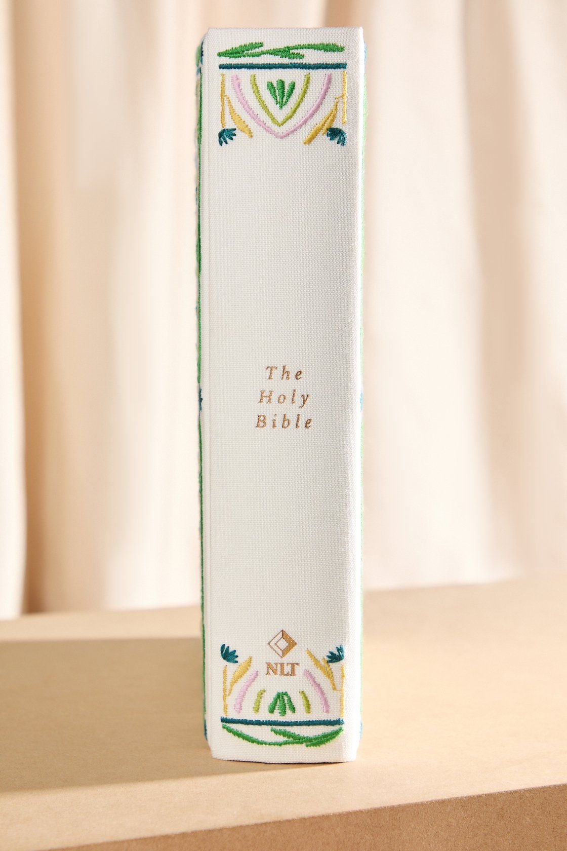 Lisbon Theme NLT Notetaking Bible