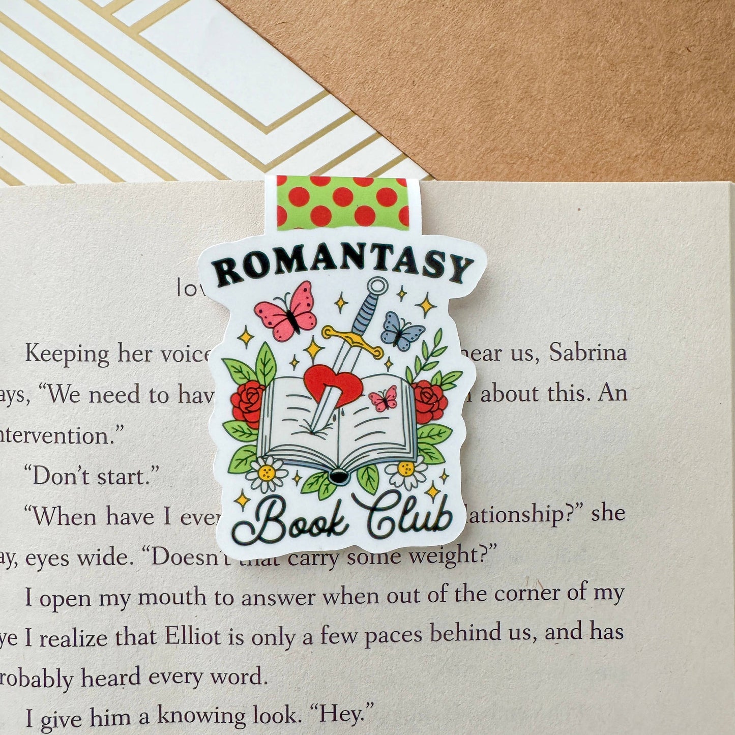 Romantasy Book Club Magnetic Bookmark
