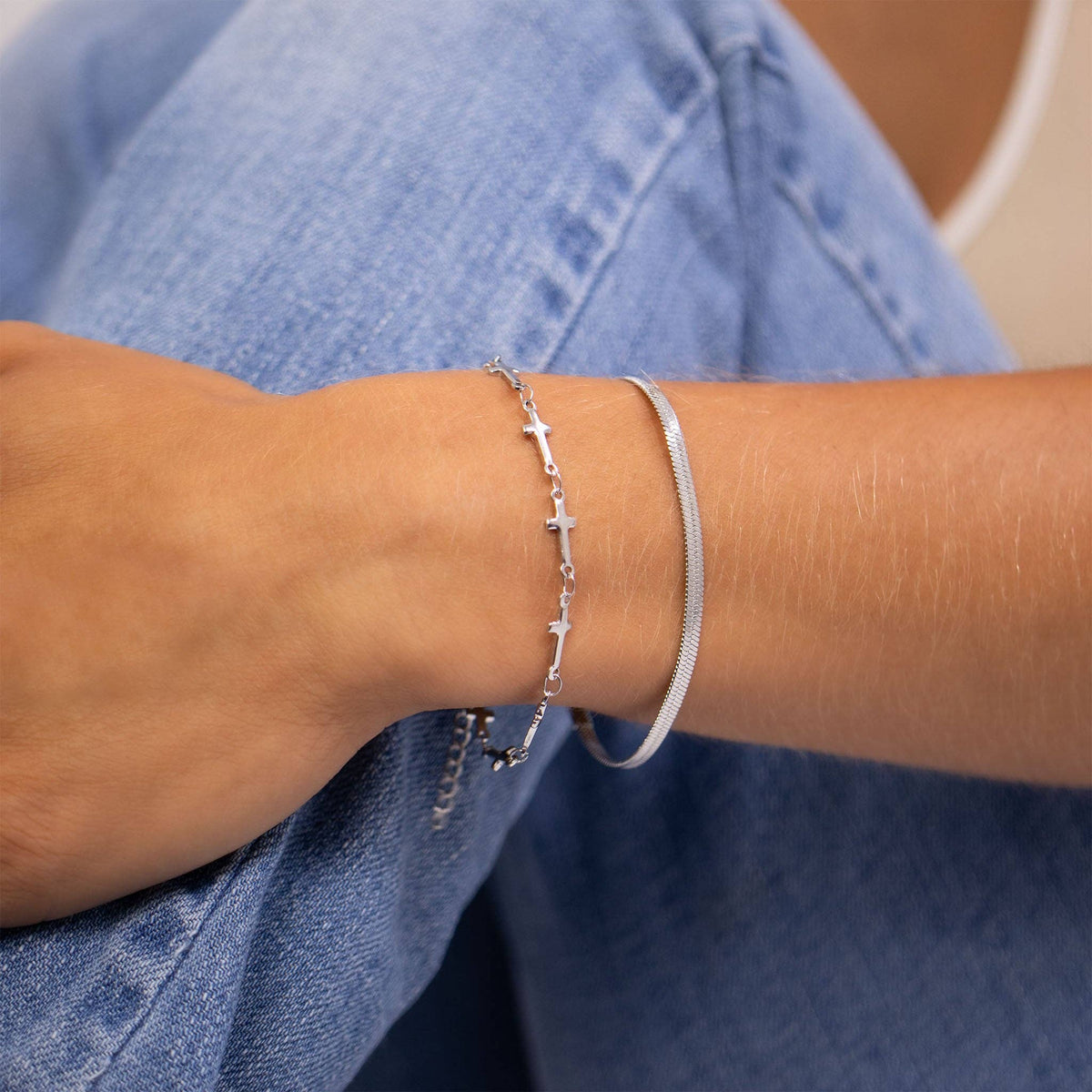 18K Cross Bracelet