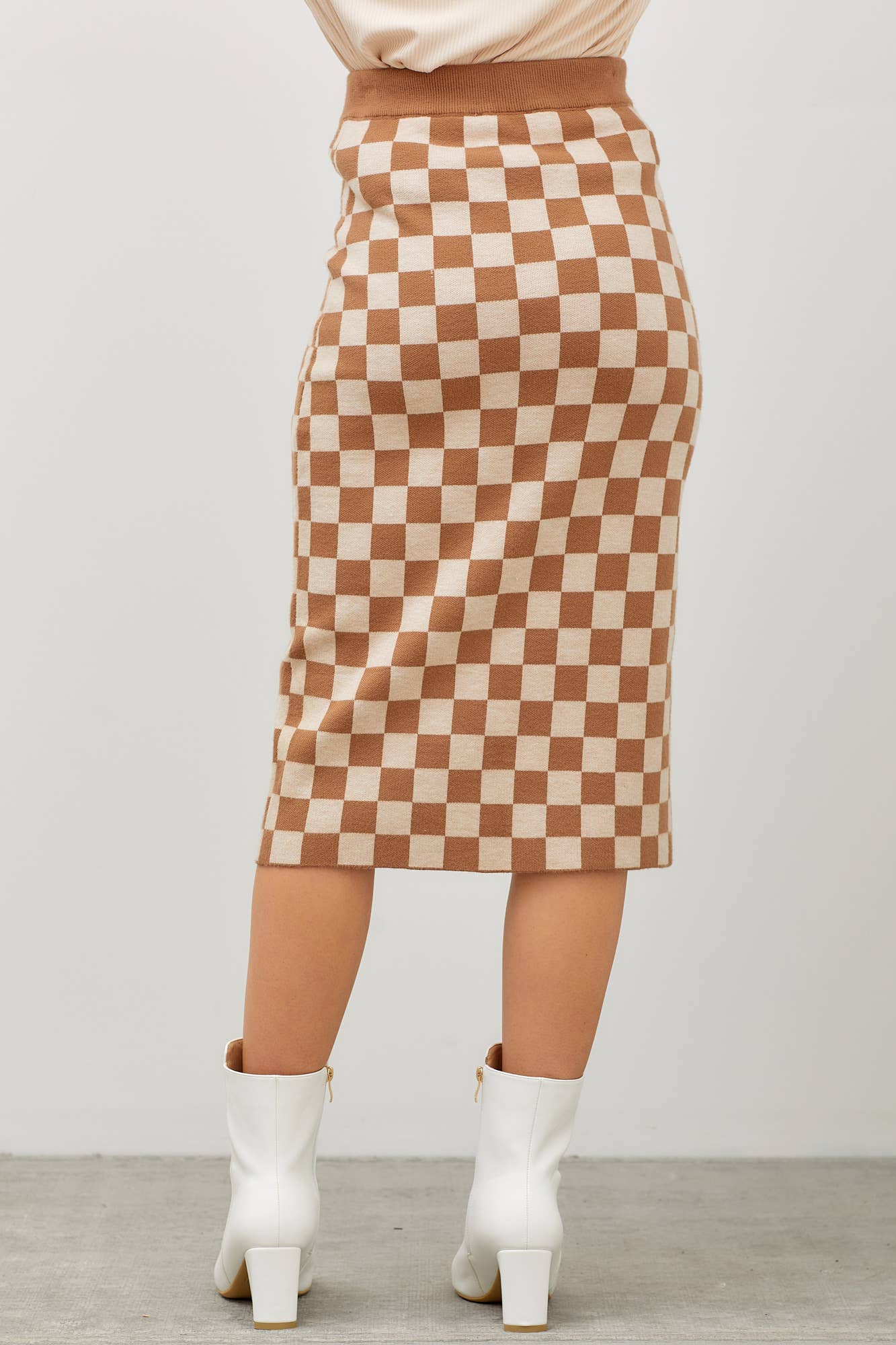 FINISH LINE MIDI SKIRT