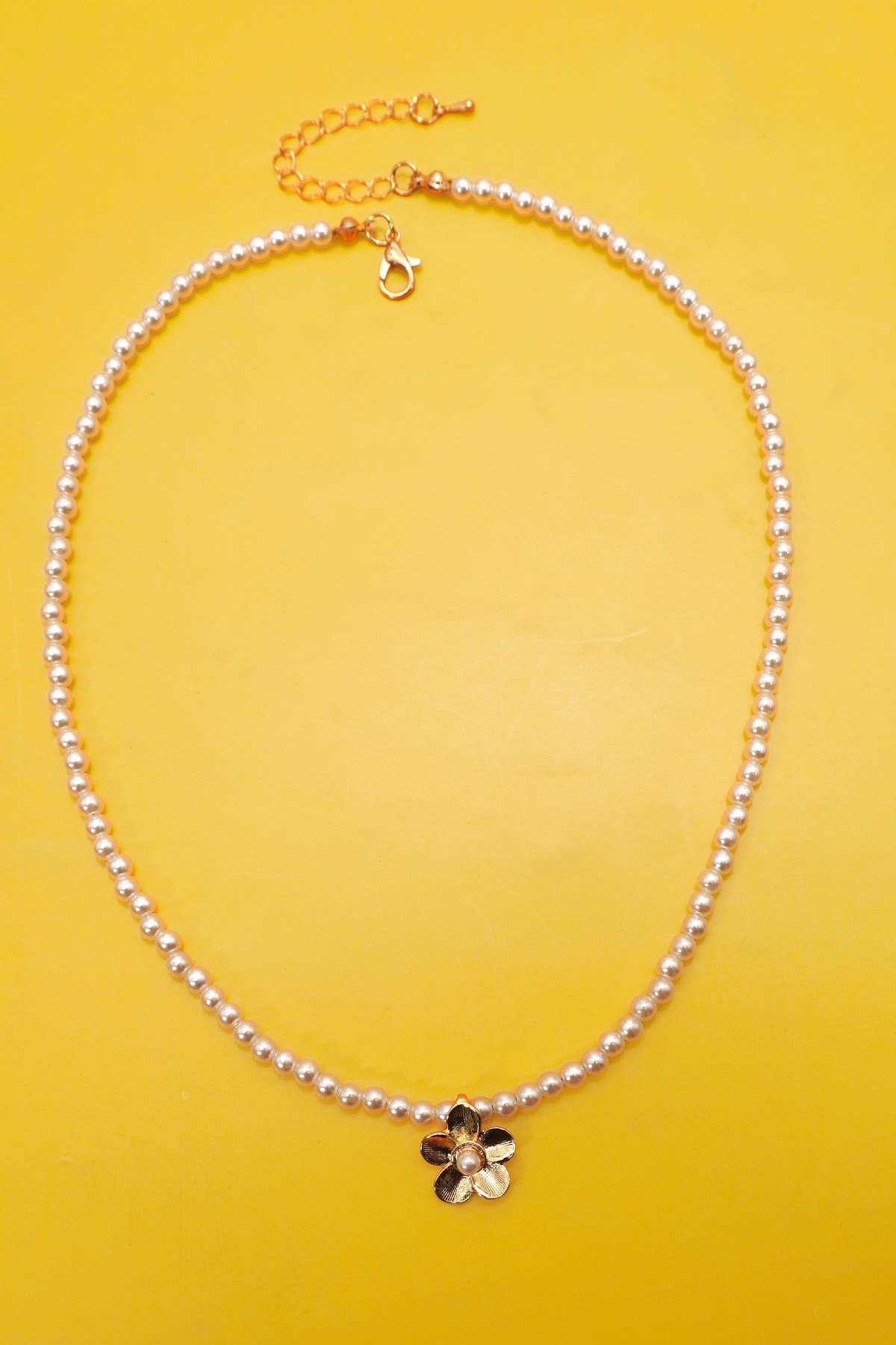 Floral Pearl Necklace