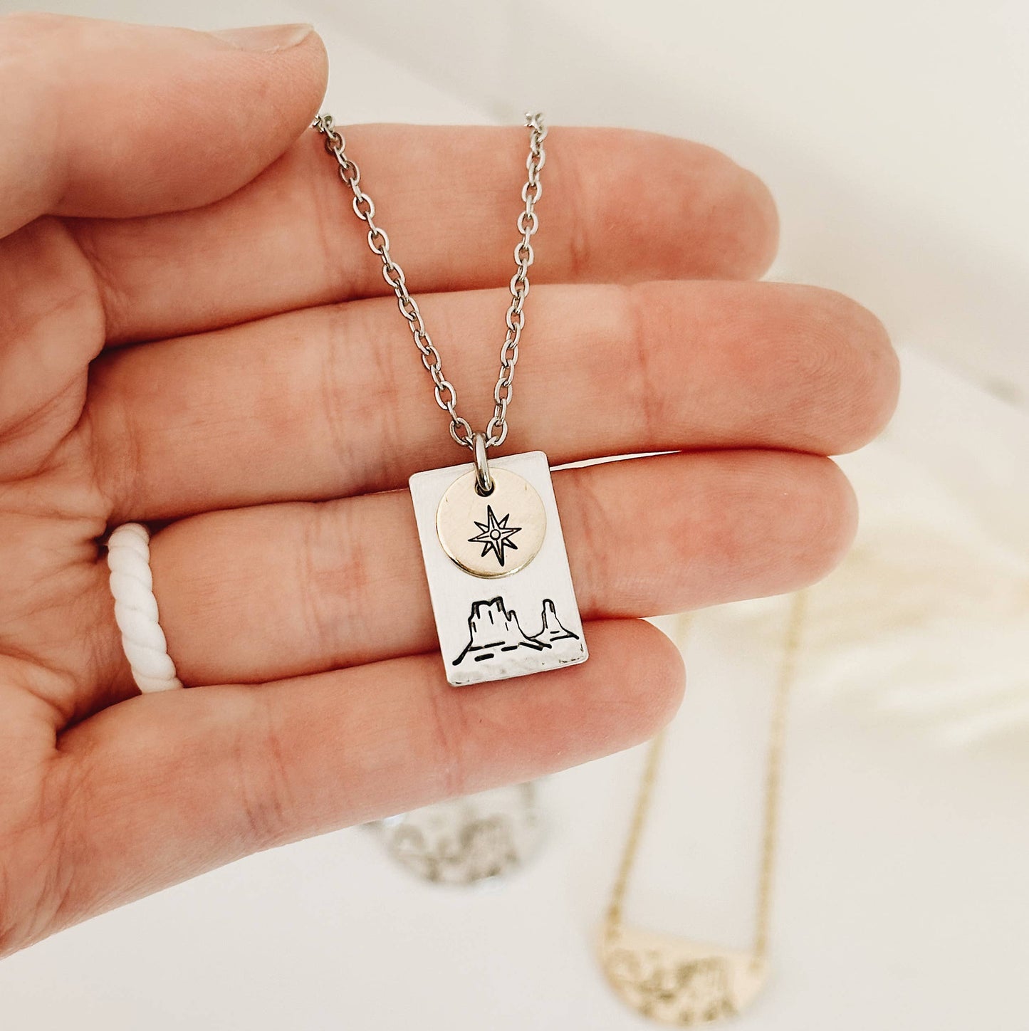 Desert North Necklace