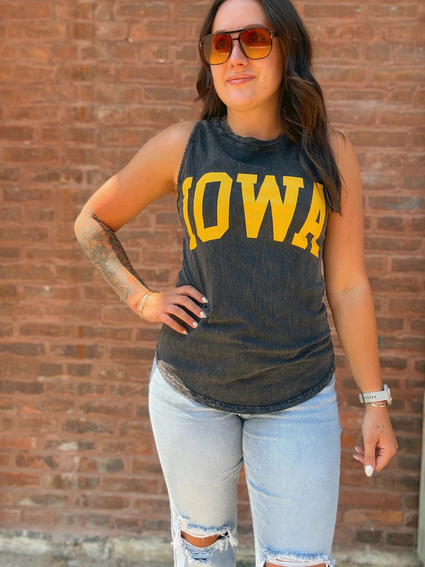 IOWA Black Mineral Tank