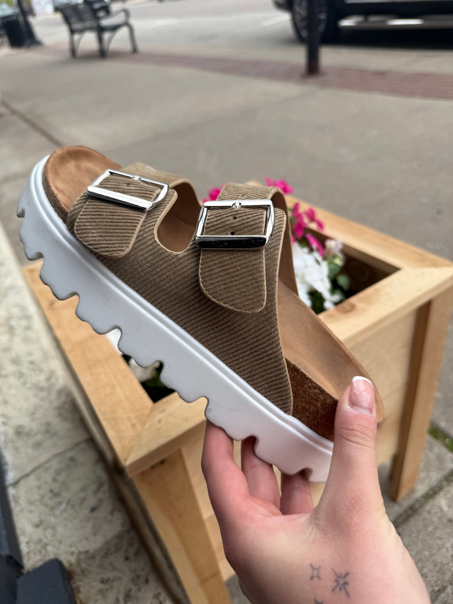 ‘Ssippi Sandal