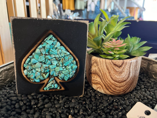 Turquoise Spade Shelf Sitter