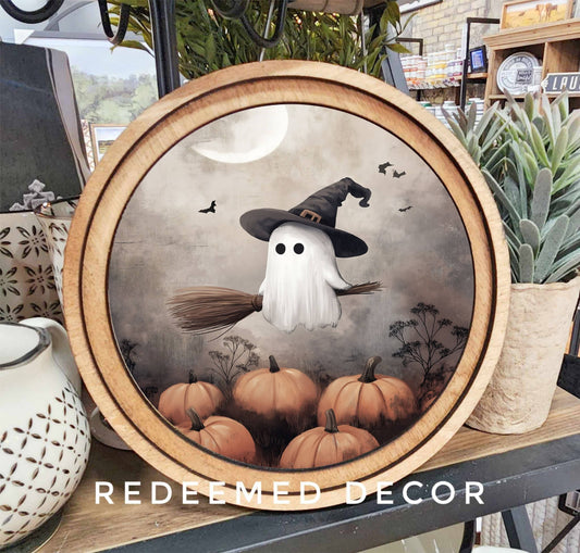 8" Round Ghostie Witch Art