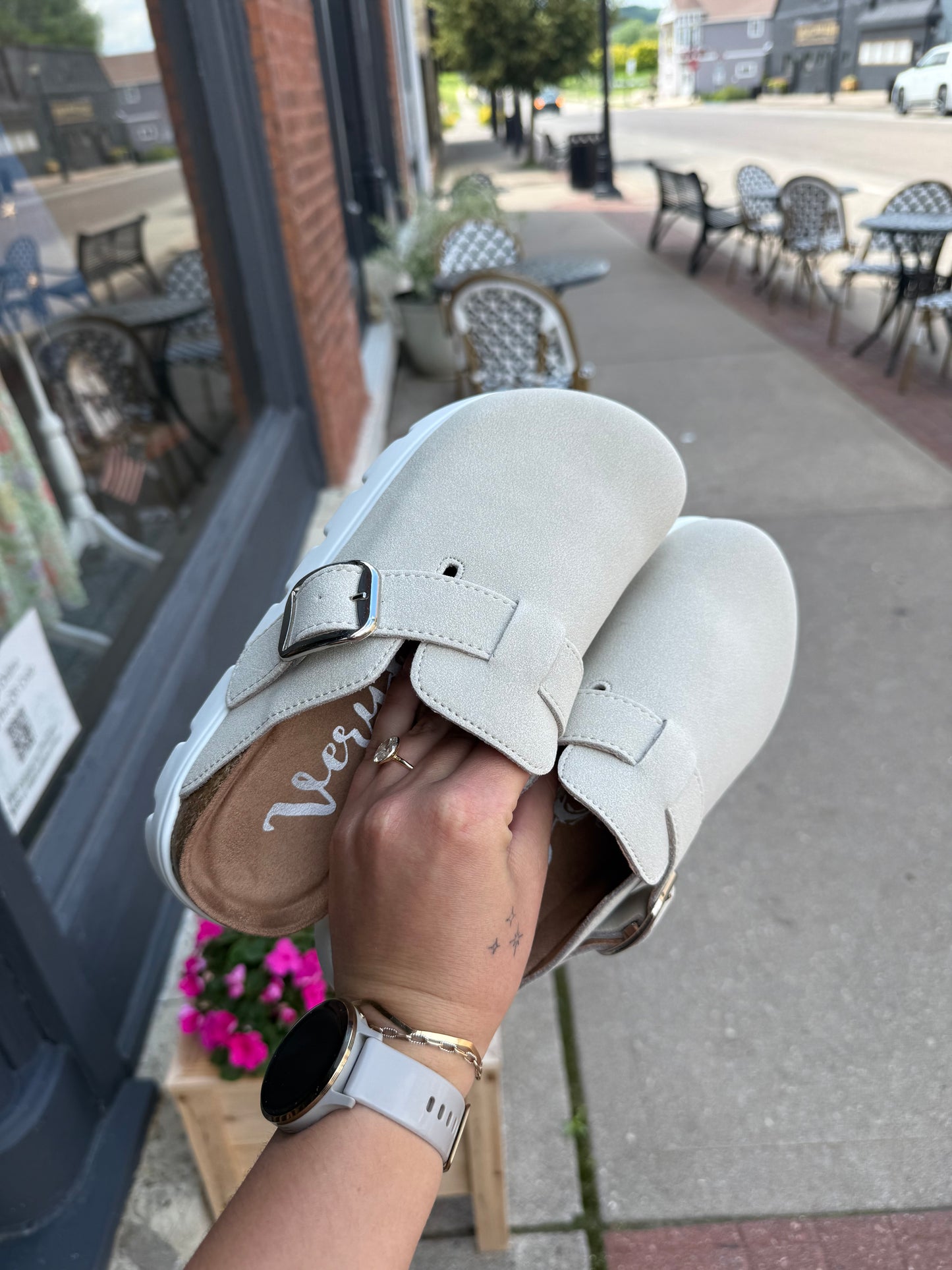 The Riley Clog