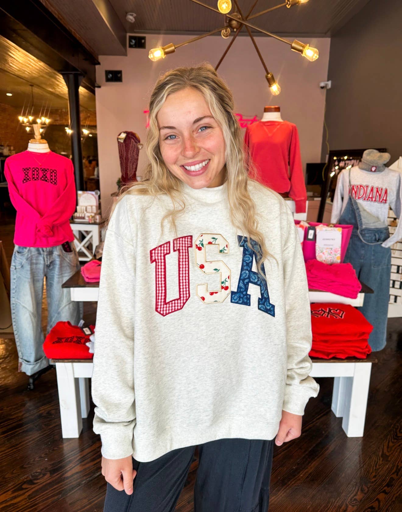 USA Mockneck Crew