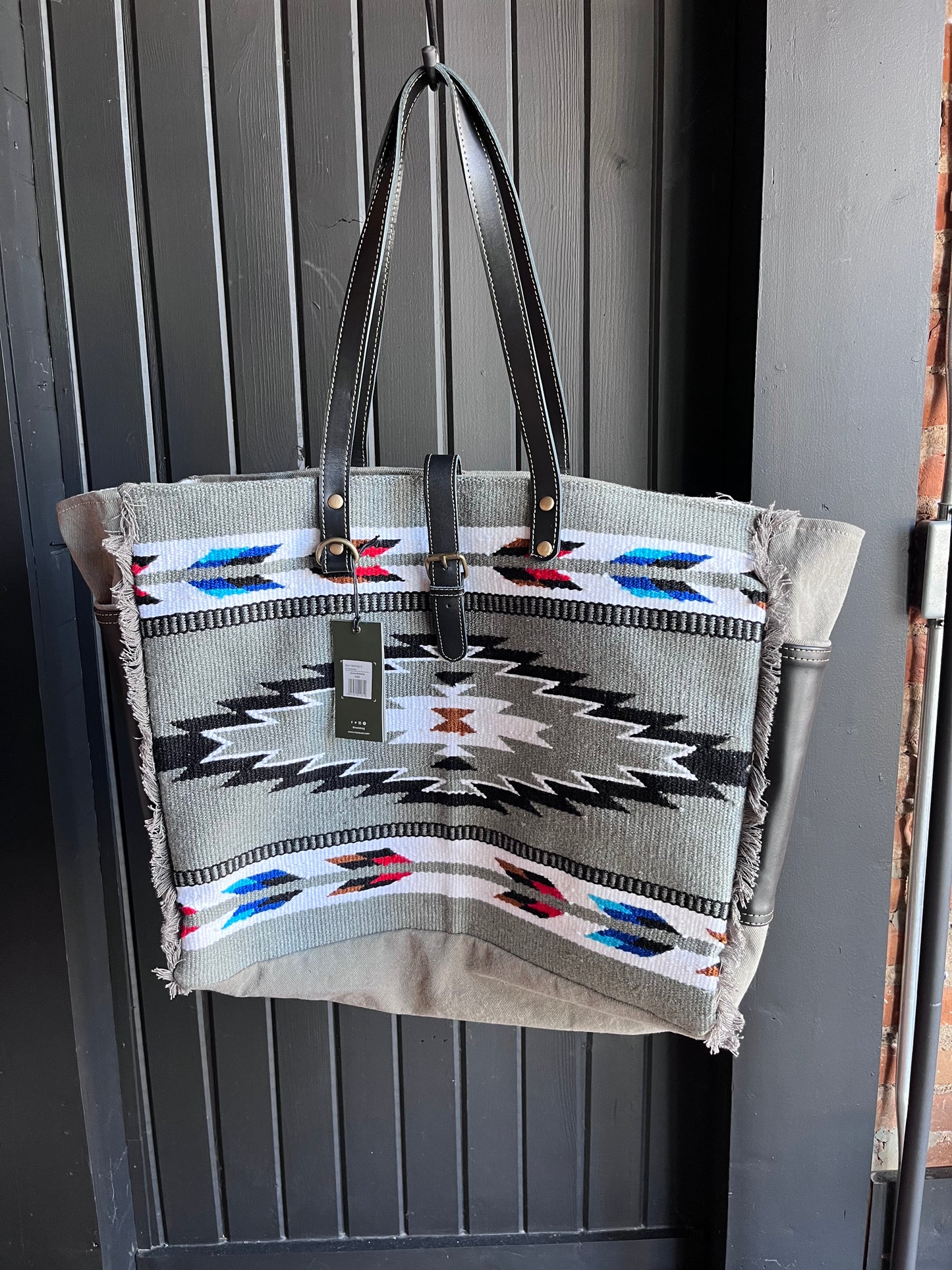 Cloud Arrow Weekender Bag