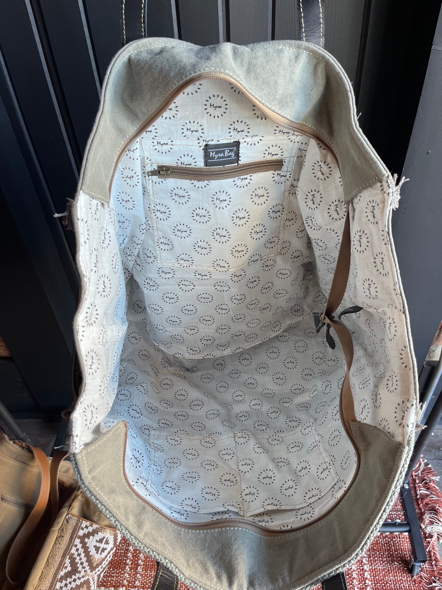 Cloud Arrow Weekender Bag