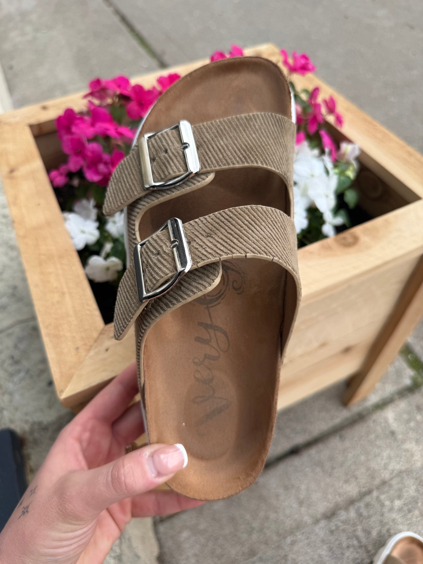 ‘Ssippi Sandal