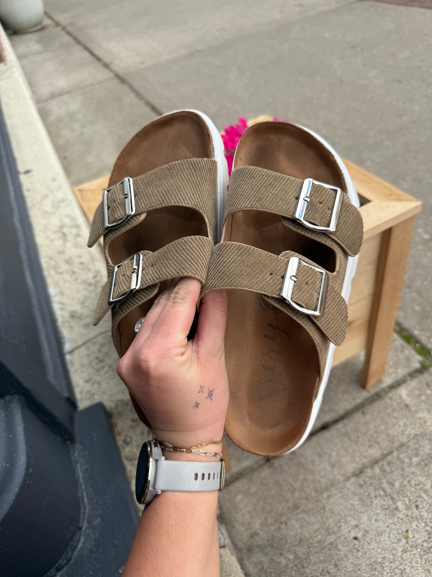 ‘Ssippi Sandal