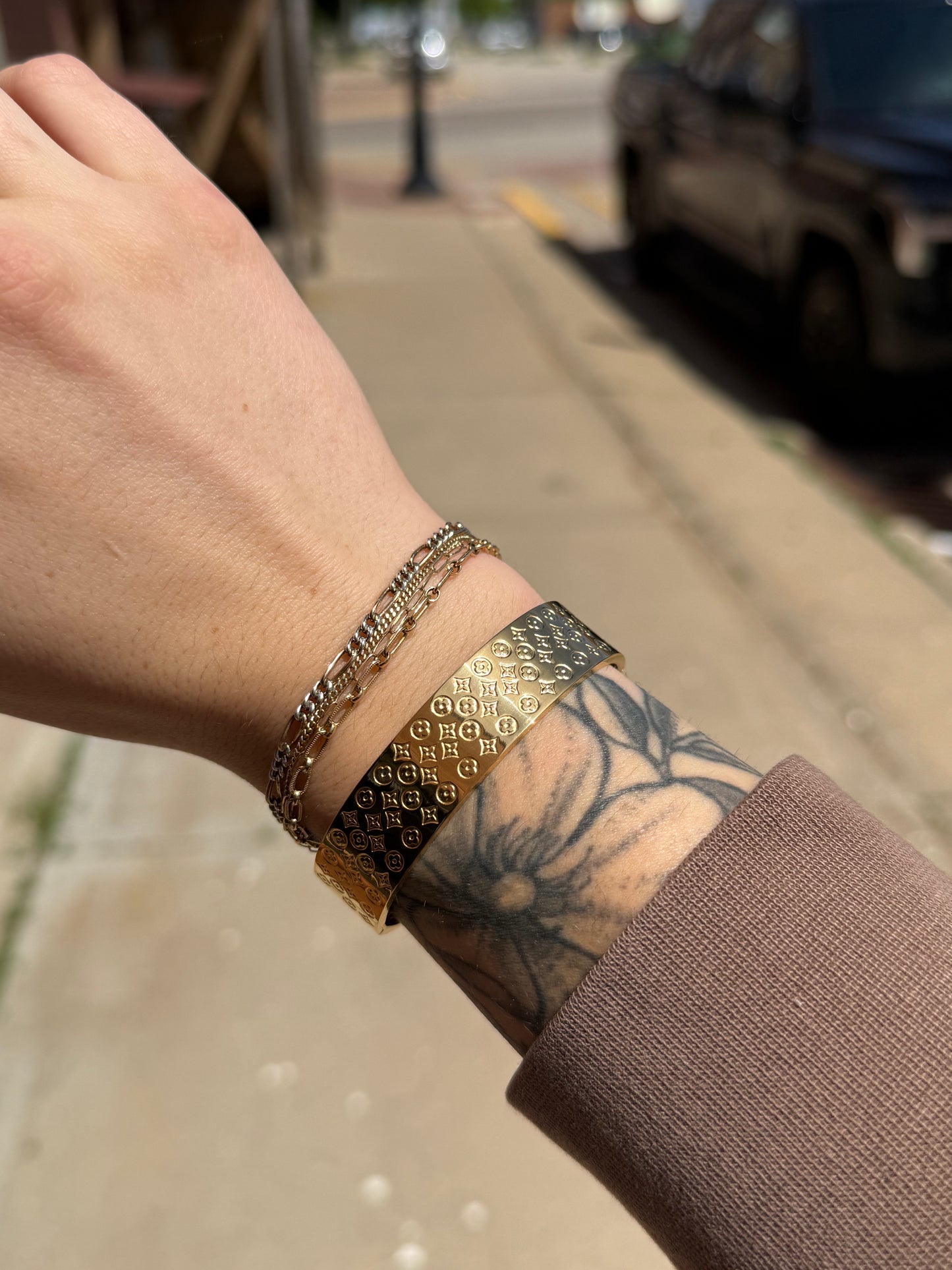 Luxury Bangle - Thick