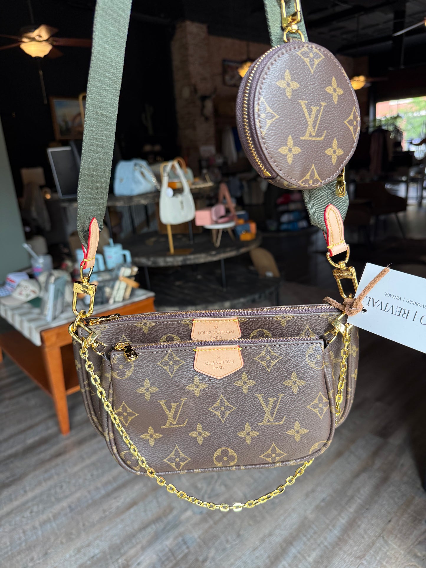 Luxury Pochette Green Strap