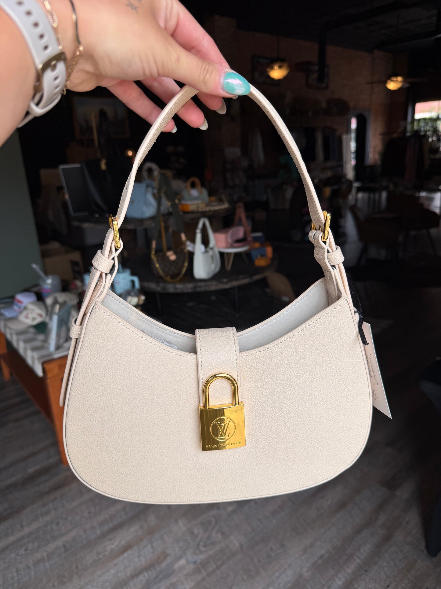 Luxury White Saddle Bag with Lock