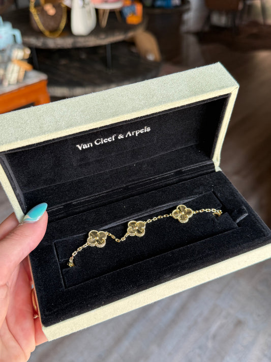 Luxury Bracelet Gold