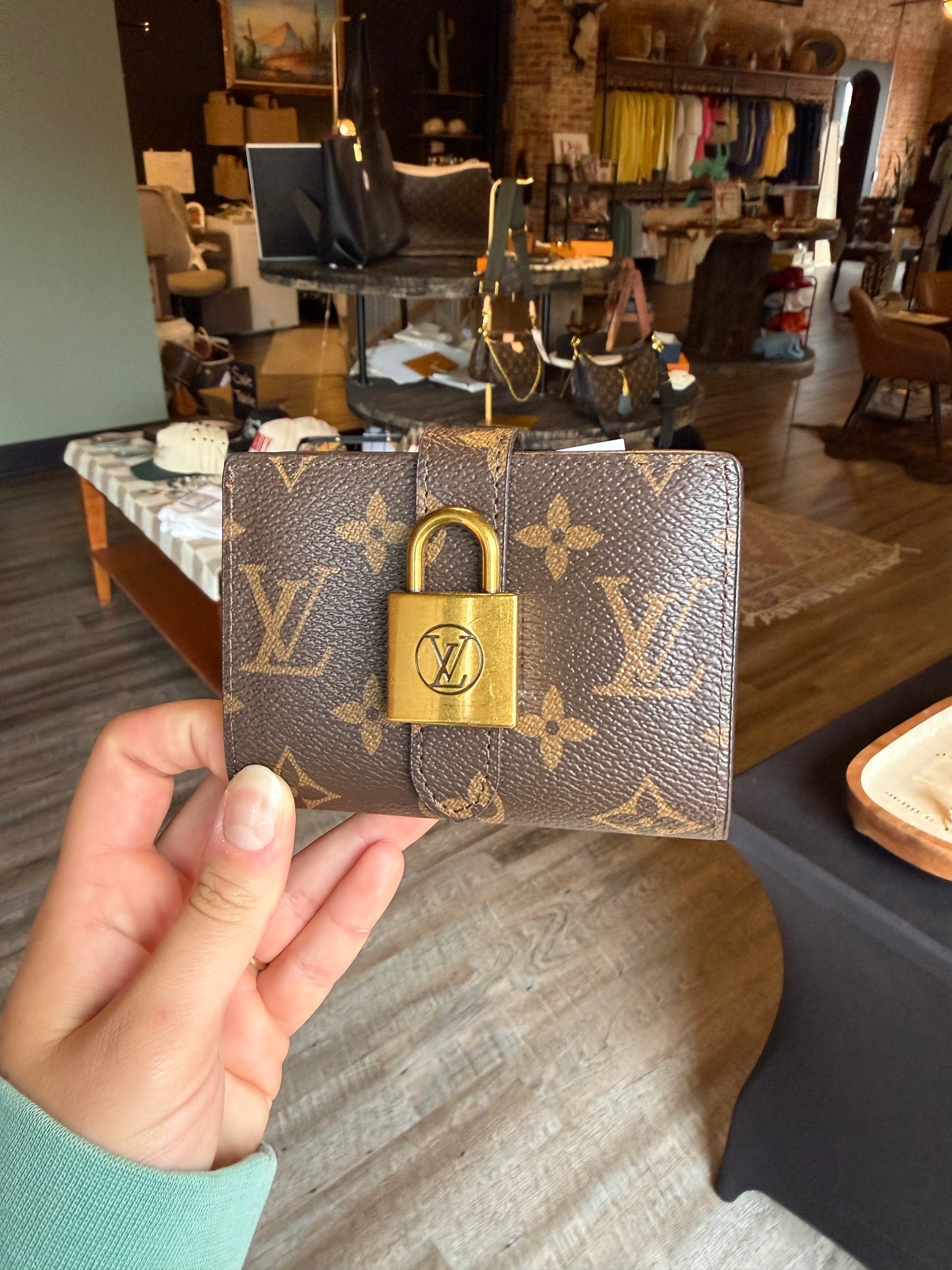 Luxury Lock Wallet