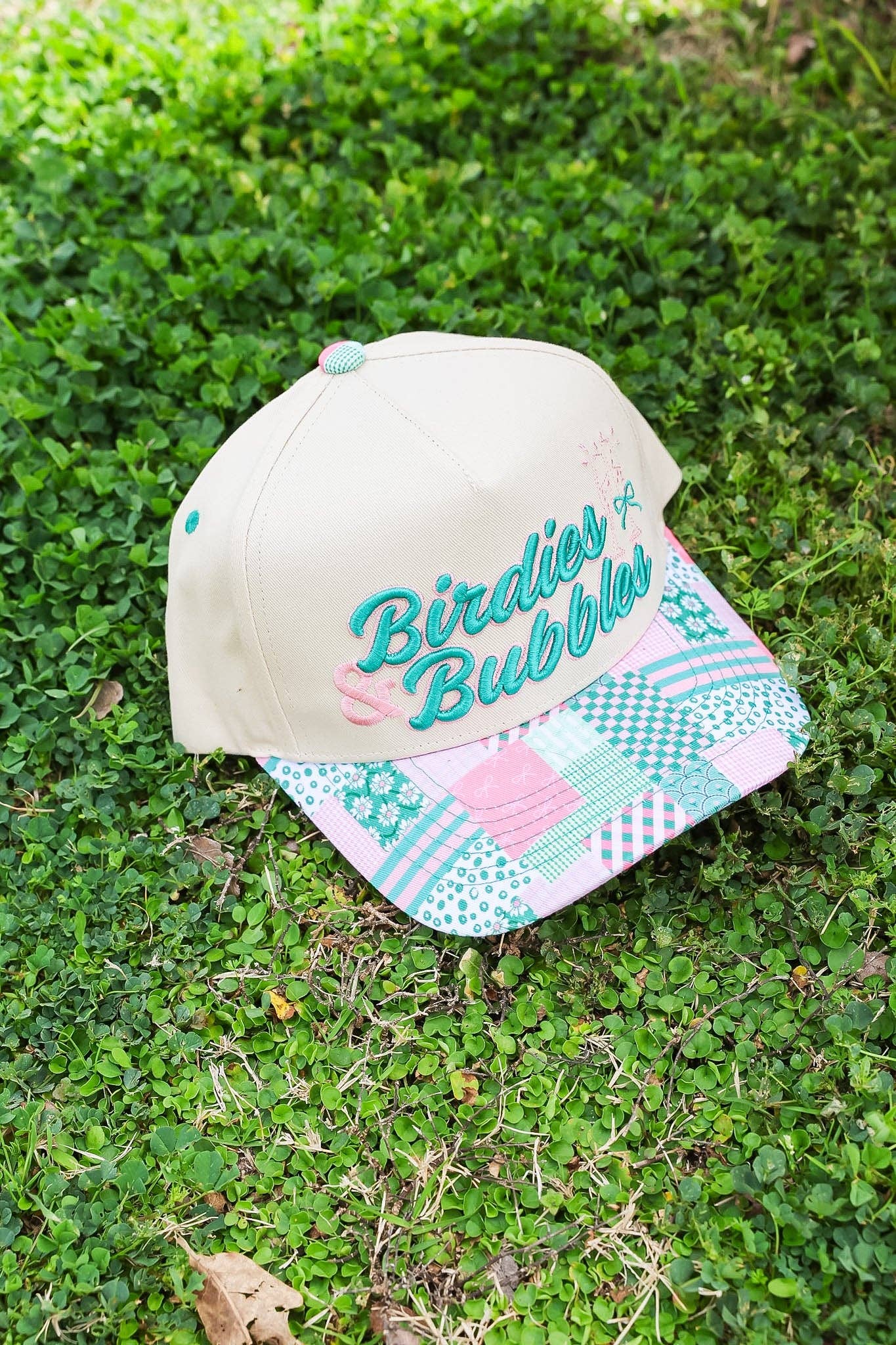 BIRDIES & BUBBLES HAT
