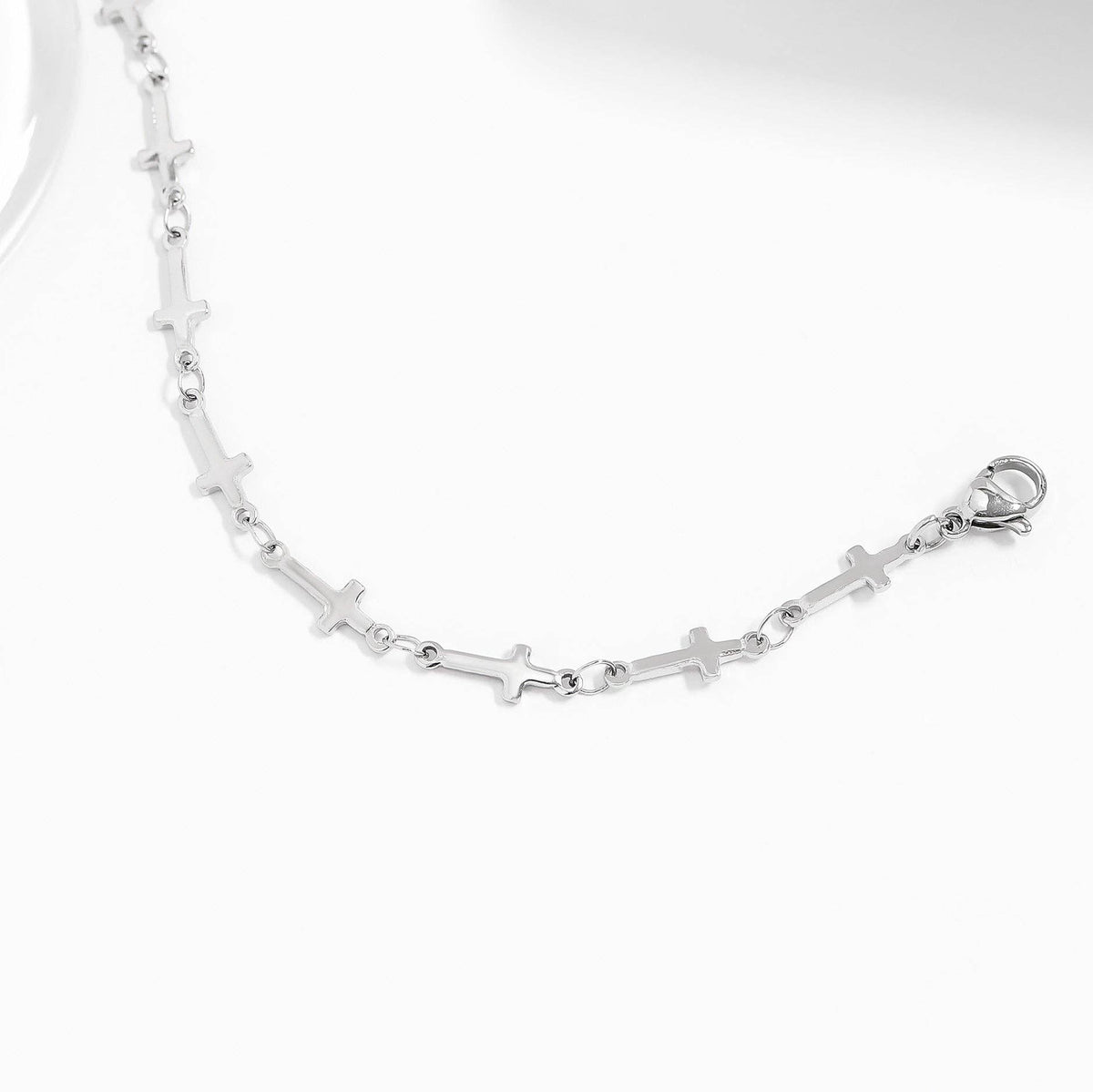 18K Cross Bracelet